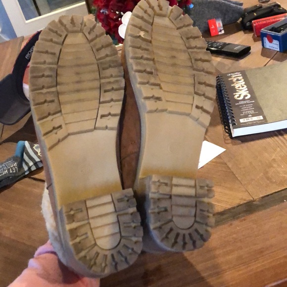 Spirited Jungle Skylar Fur Heel Boots - Picture 2 of 2